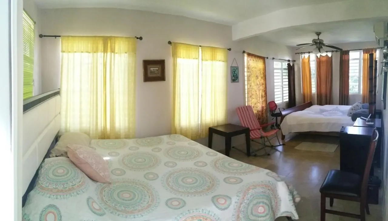 Villa Marsana Aguada Guest house